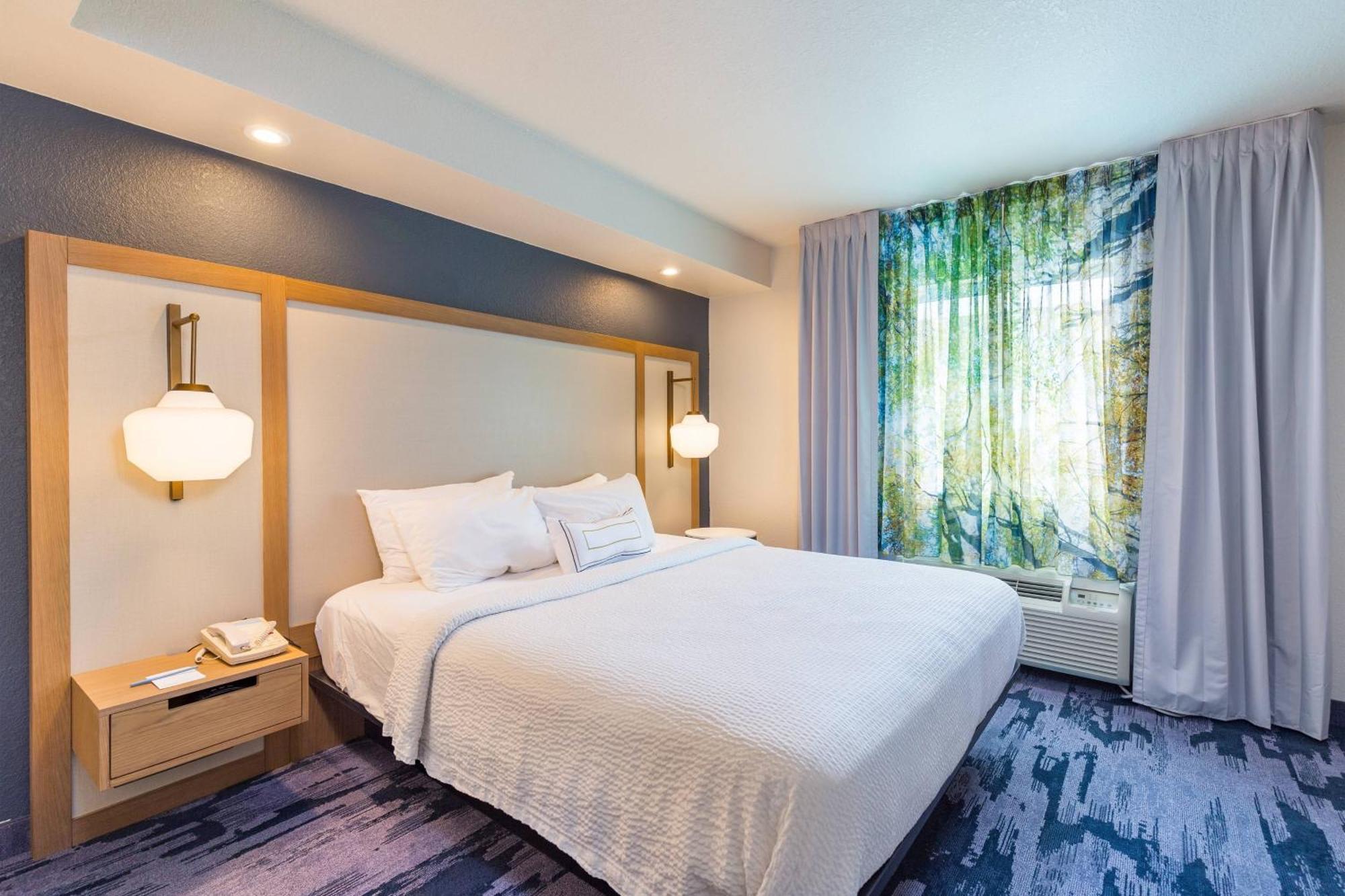Fairfield Inn And Suites By Marriott Tampa North Temple Terrace Eksteriør bilde
